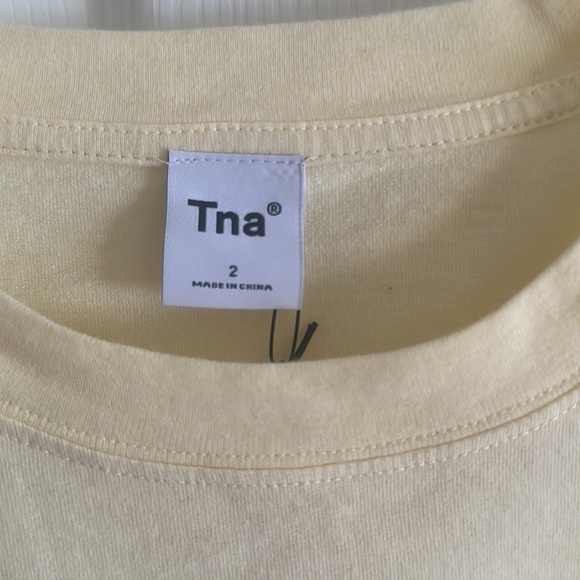 TNA Tour Cropped Tee - Picture 3 of 3